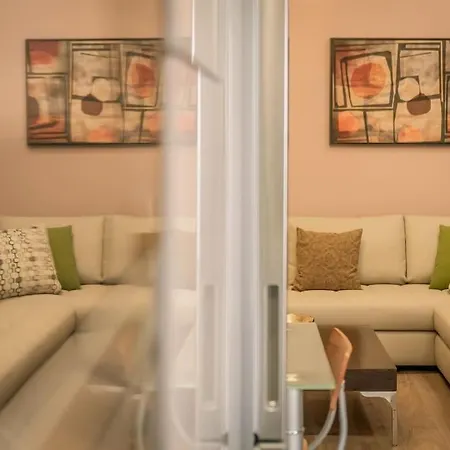 Eva's Glamorous #mitropoleos61 *