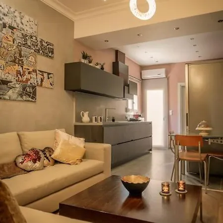 Eva's Glamorous #mitropoleos61