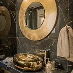 Апартаменты Eva's Glamorous #mitropoleos61 *