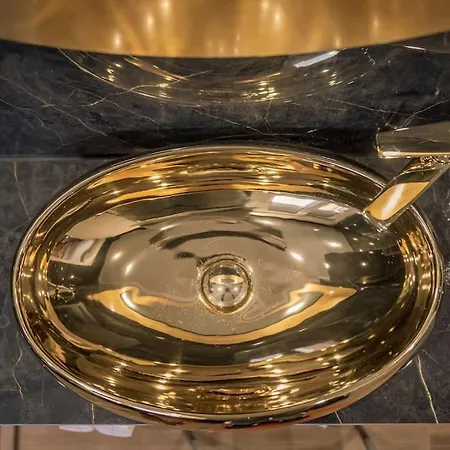 Eva's Glamorous #mitropoleos61 شقة