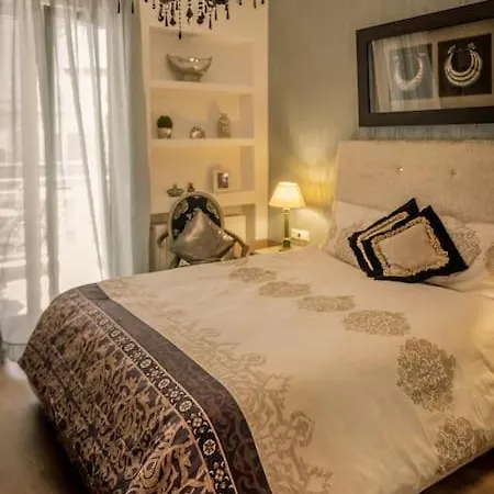 Eva's Glamorous #mitropoleos61 Daire *