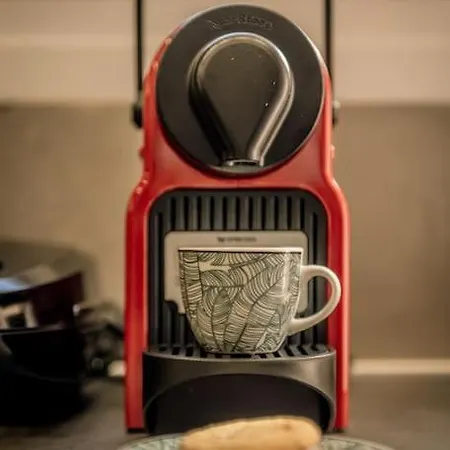 Eva's Glamorous #mitropoleos61 テッサロニキ