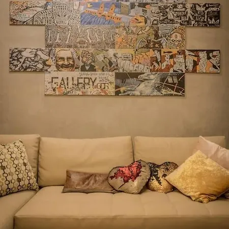 Eva's Glamorous #mitropoleos61 Apartmán Soluň