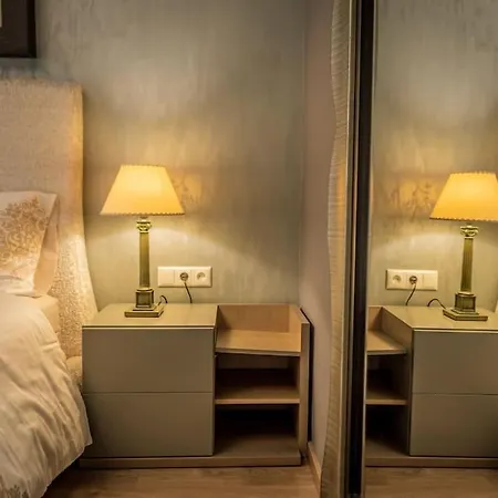 Eva's Glamorous #mitropoleos61 Apartmán Soluň